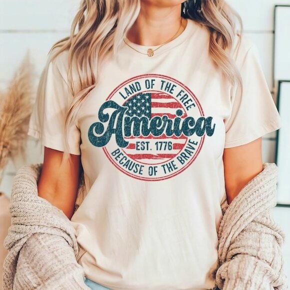 LaNess Tops - America Land Of The Free Because Of The Brave Shirts Gift T-Shirt